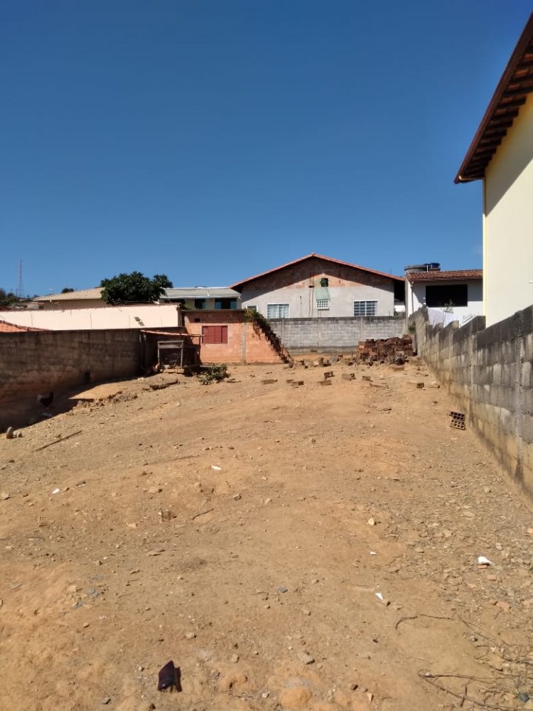 Lote - Venda - Esplanada - Santa Luzia - MG