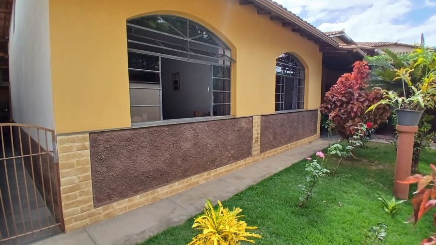 Casa - Venda - Centro - Santo Ant�nio do Grama - MG