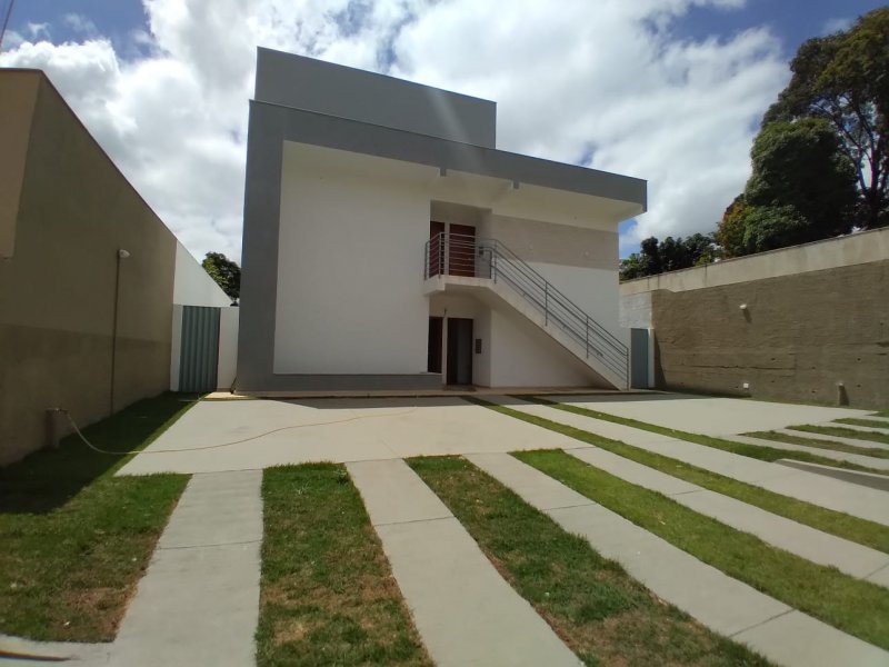 Casa - Venda - Cachoeira - São José da Lapa - MG