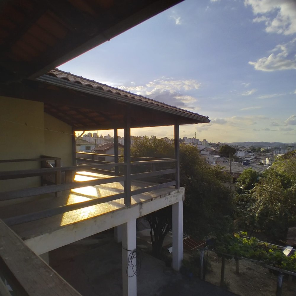 Casa - Venda - Vila Nova Vista - Sabar - MG