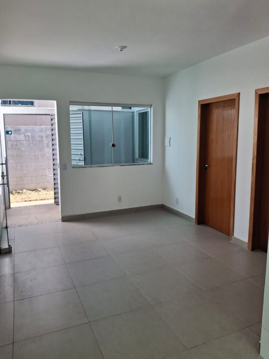 Casa - Venda - Novo Centro - Santa Luzia - MG